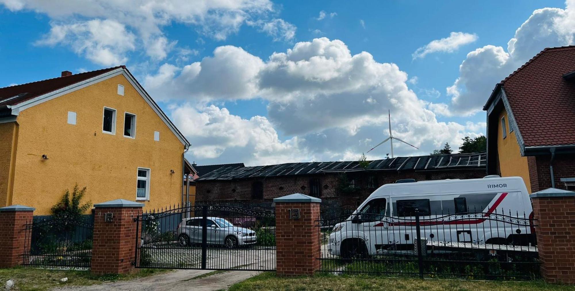 Gutshof Von Gemuenden Ferienwohnung 1 แบร์เนา ไบ เบอร์ลิน ภายนอก รูปภาพ